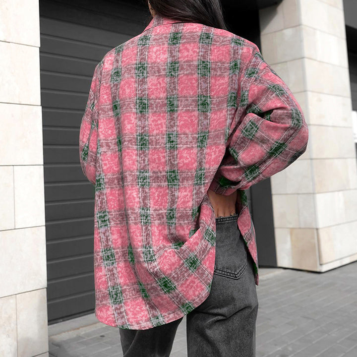 Dame Oversized Skjorte i ternet design lavet af bløde, åndbare materialer med afslappet pasform Stilla