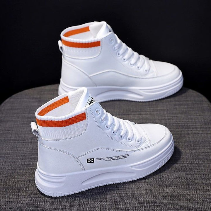 Dame højpelsede sneakers med stabil støddæmpende sål og moderigtigt accent Stilla
