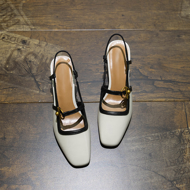 Dame Slingback-hæle med kvadratisk tåparti og dekorativt rem-detalje Stilla