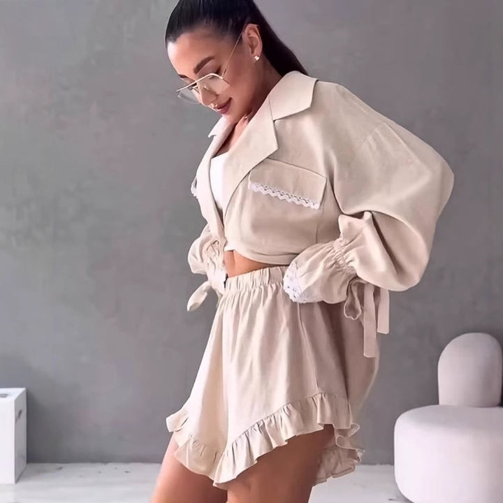 Dame Løs og luftig Bluse-Shorts-Sæt med Rynkedetaljer Stilla
