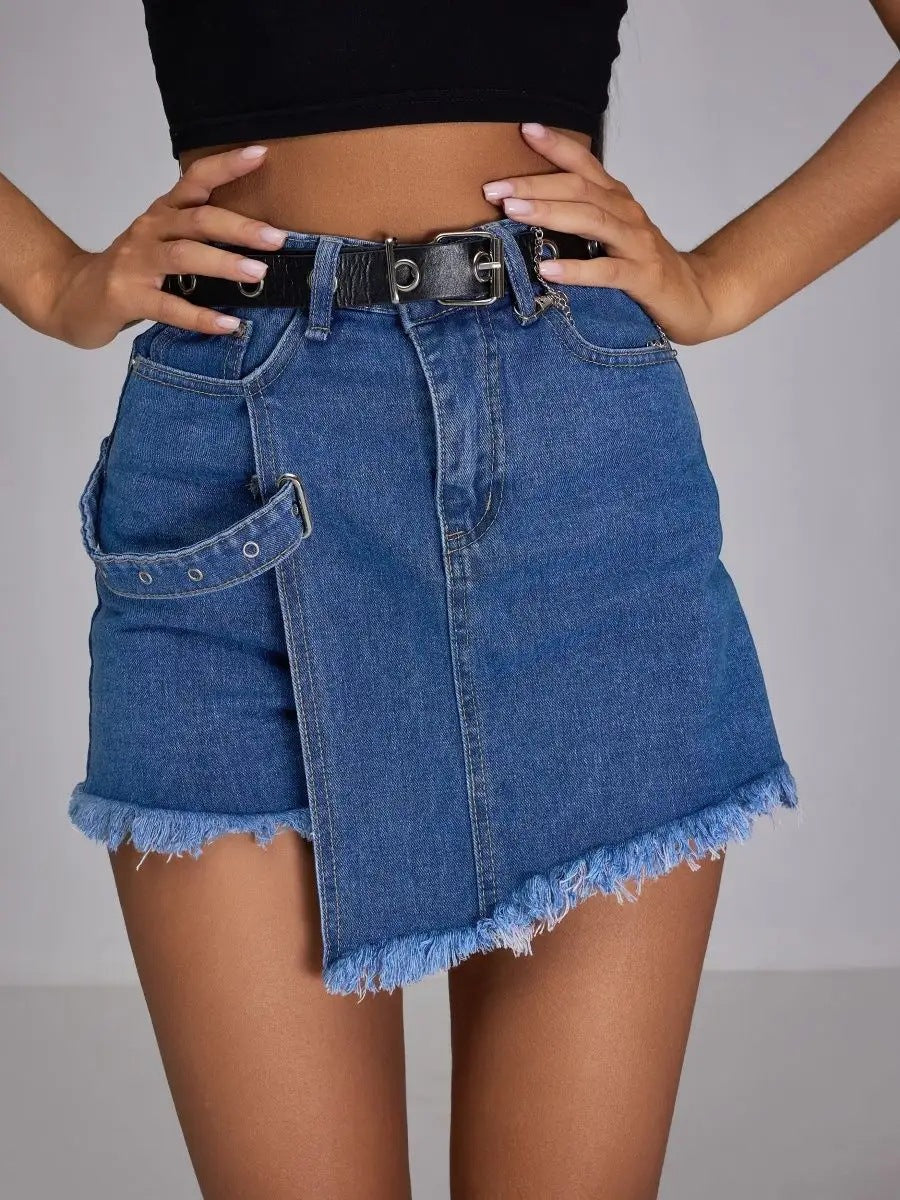 Dame jeansnederdel i vintage-look med asymmetrisk kant og diskrete detaljeringer Stilla