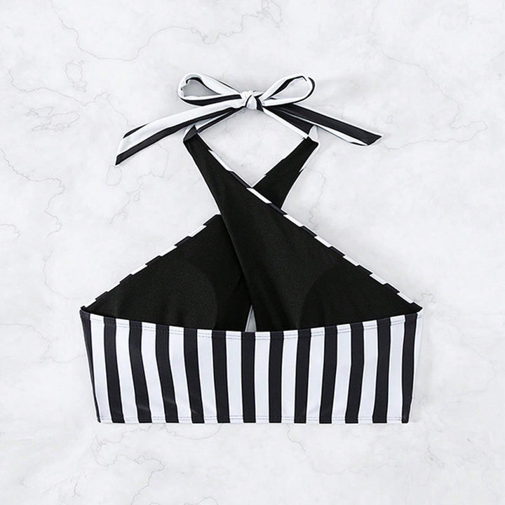 Dame sport-bikini top med elegant knude og stribet design Skovae
