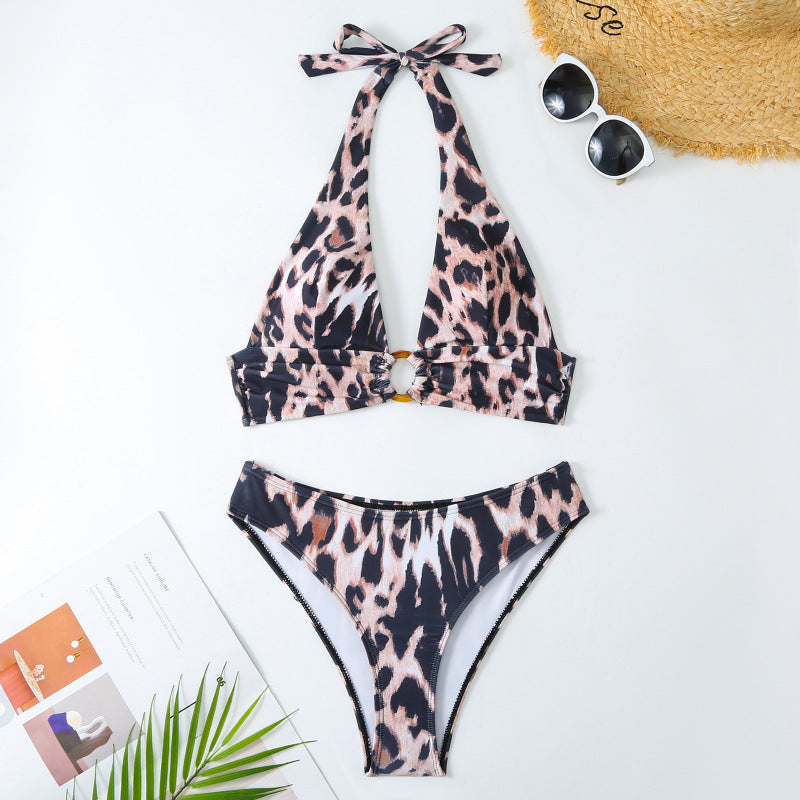 Dame triangel-bikini med legende knude-design og elegant strand nederdel Skovae