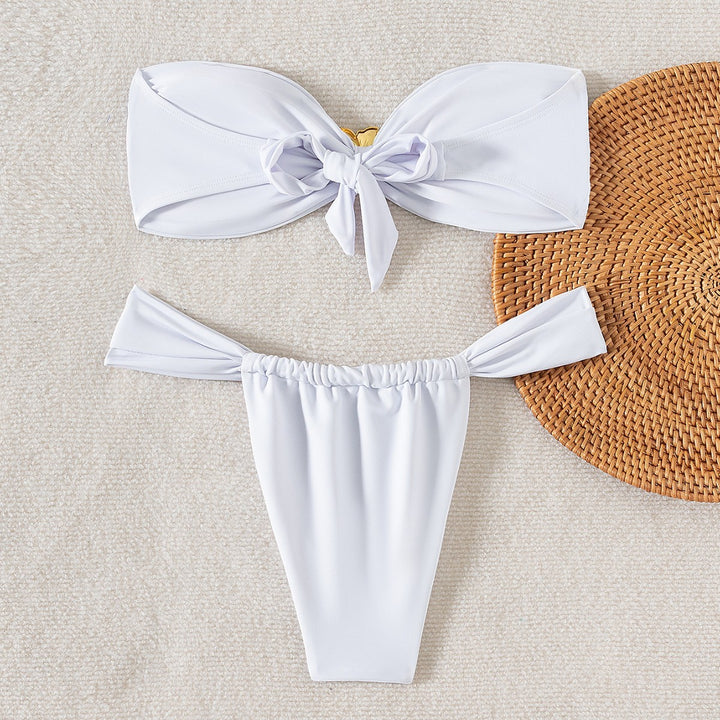 Dame Bandeau-bikini med elegant guldspringlås Skovae