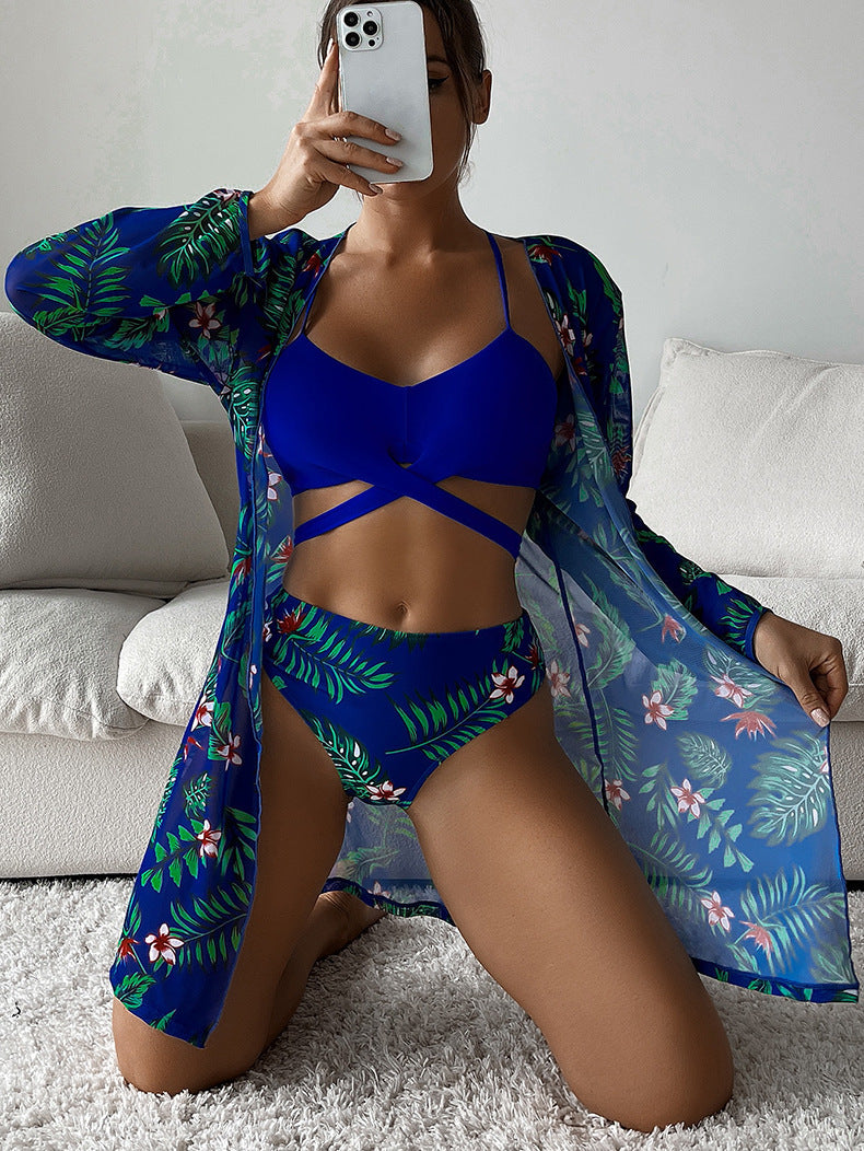 Dame stilfuld High-Cut bikini-sæt med let cover-up Stilla