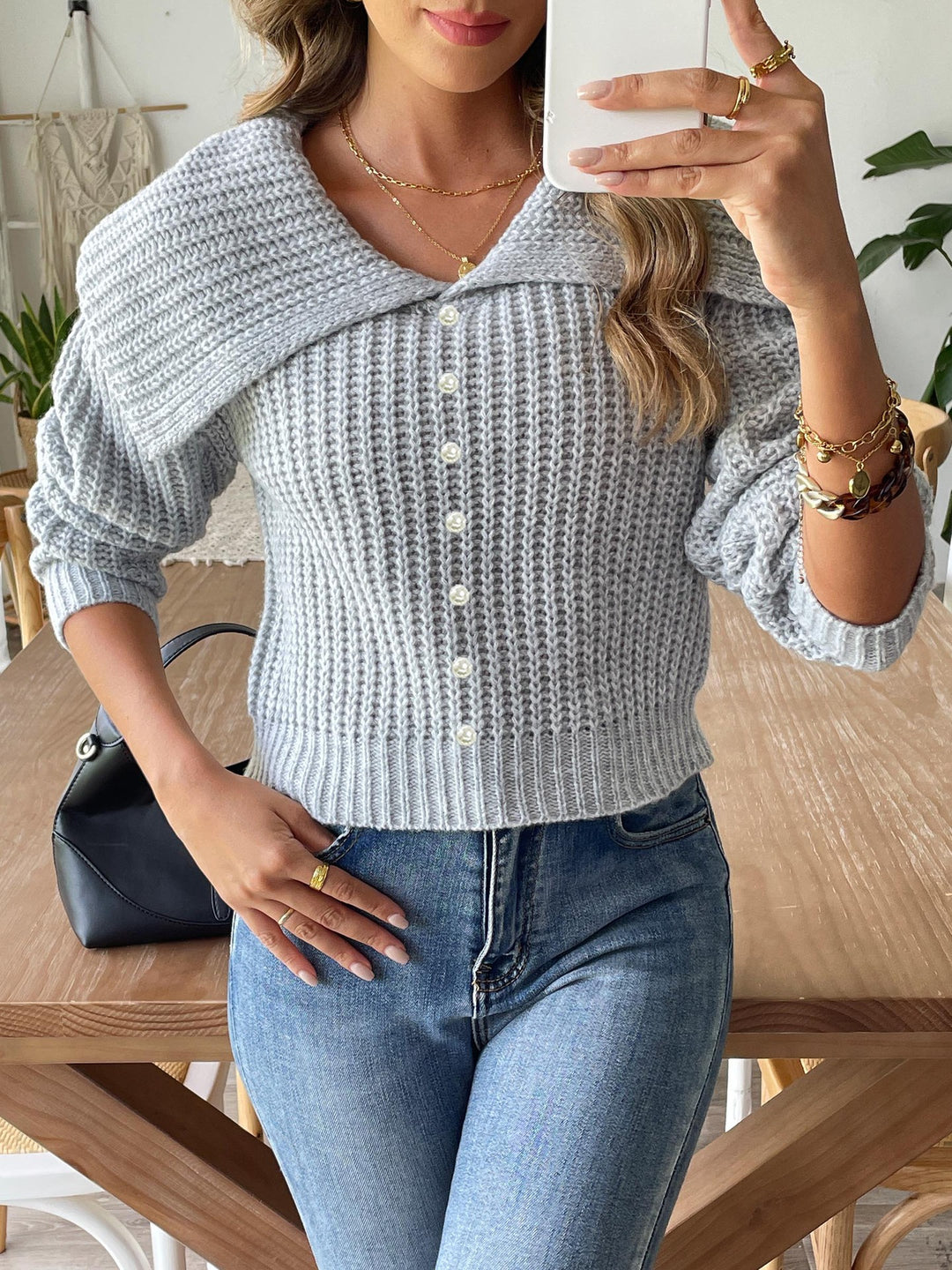 Dame elegant strikpullover med smart krave og strukturerede detaljer Stilla