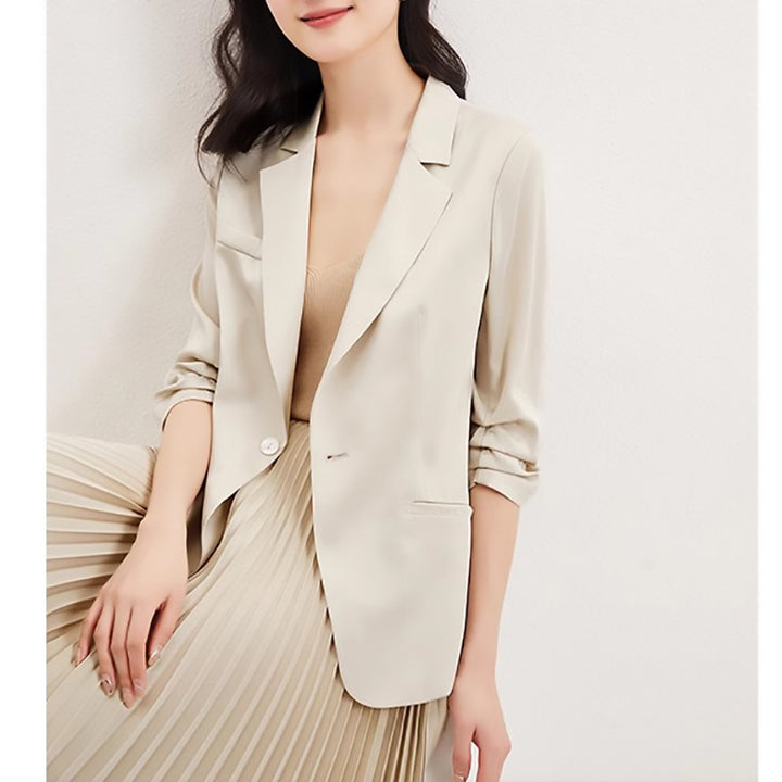 Dame blazer med elegante ærmer og struktureret design Stilla