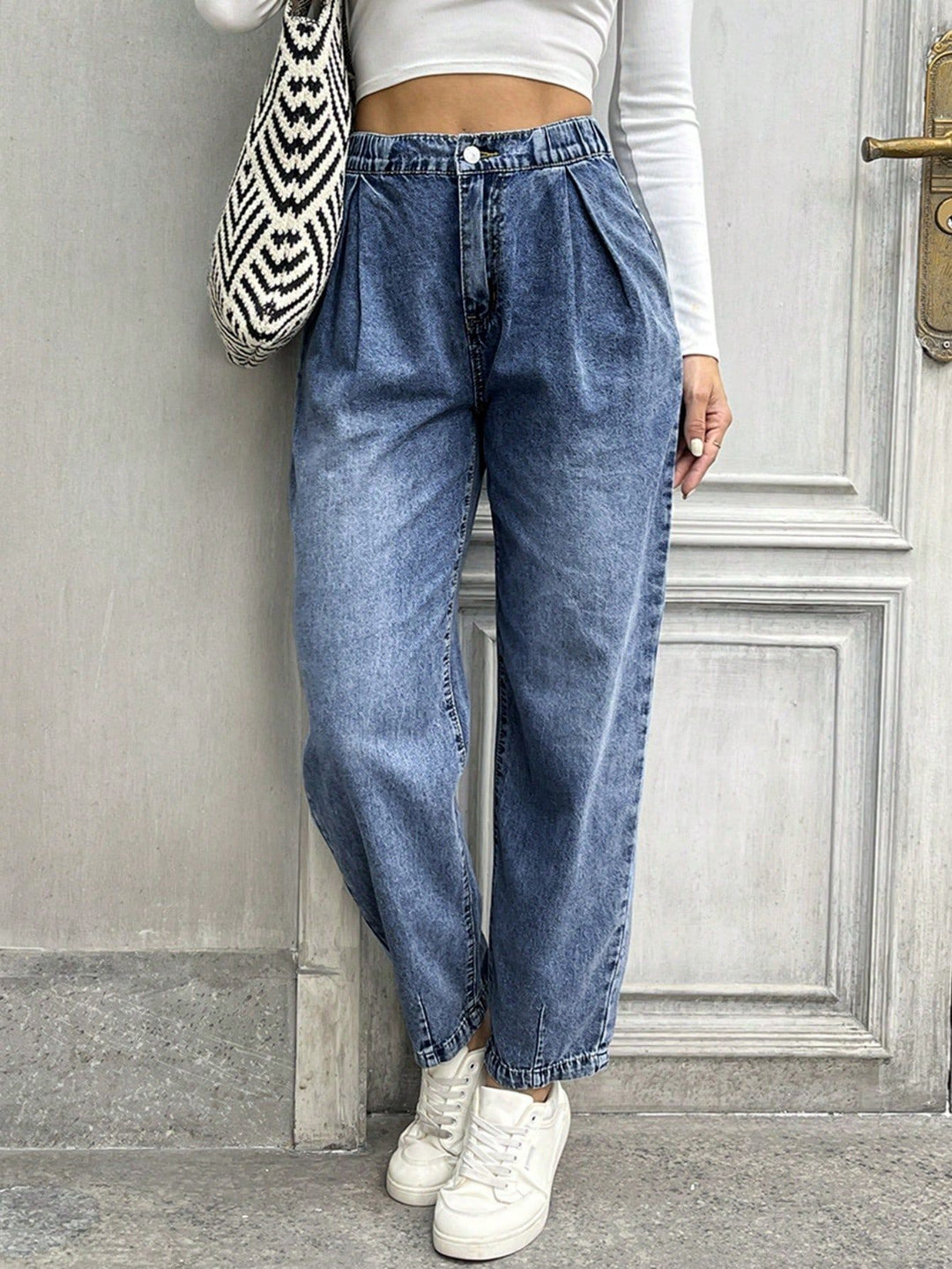 Dame brede jeans med casual snit og elegante folder Stilla