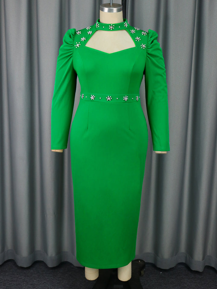 Dame Elegant kjole med asymmetrisk cut-outs og blomsterlige accenter Skovae