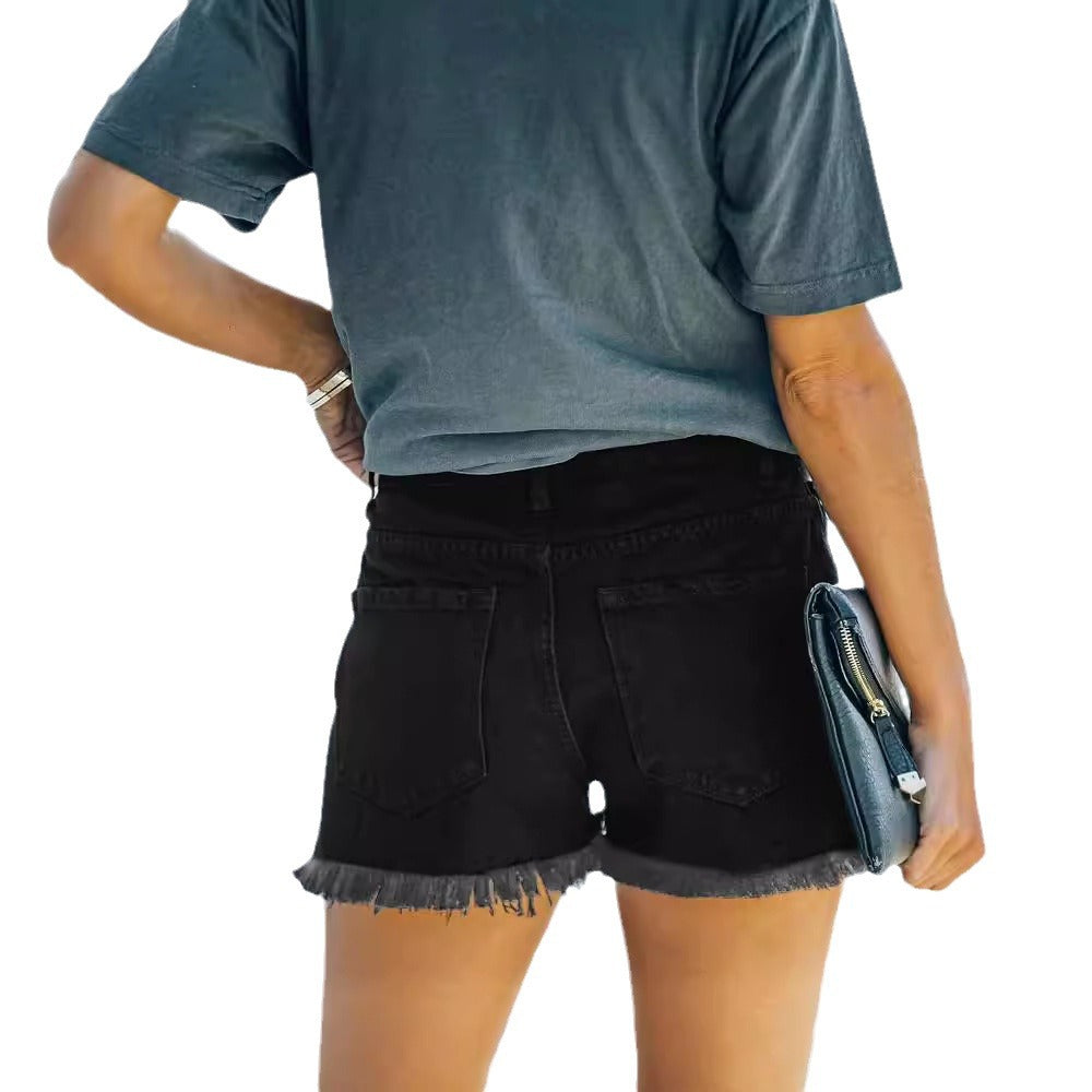 Dame Destroyed Denim-shorts med kreative patch-detaljer Skovae