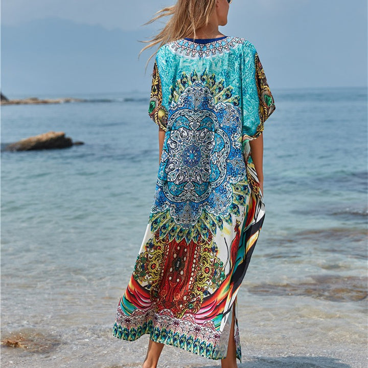Dame luftig strandkaftan med kunstnerisk mandalamønster og brede ærmer Stilla