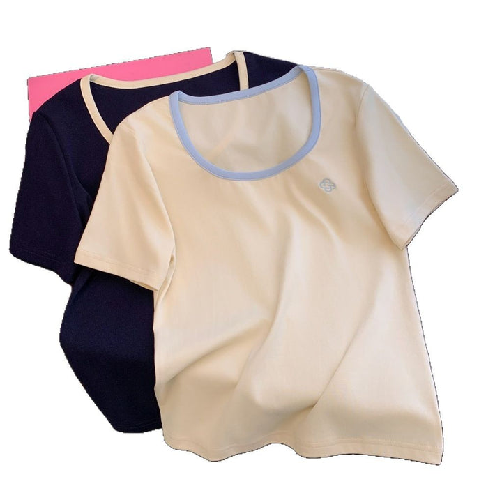 Femme Classic Crew Neck T-Shirt med kontrastdetalje Stilla