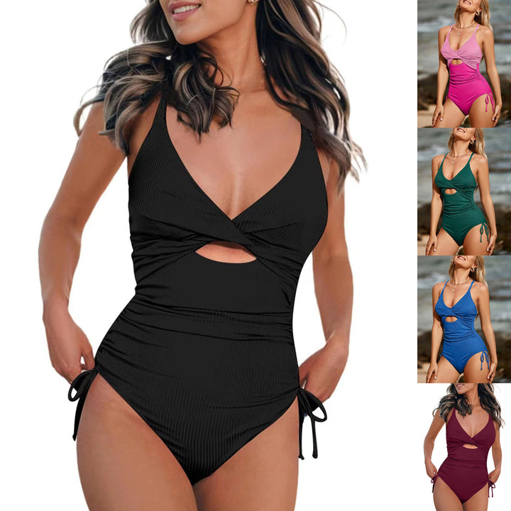 Dame en-delt badedragt med raffineret snit og cut-out-design Stilla