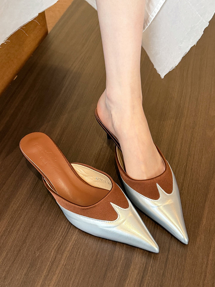 Dame Spidsnæse Slip-On Mules med elegant Satin-finish Stilla
