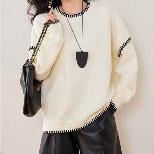 Kvinders hyggelige sweater med tekstureret kant og moderne accenter Stilla