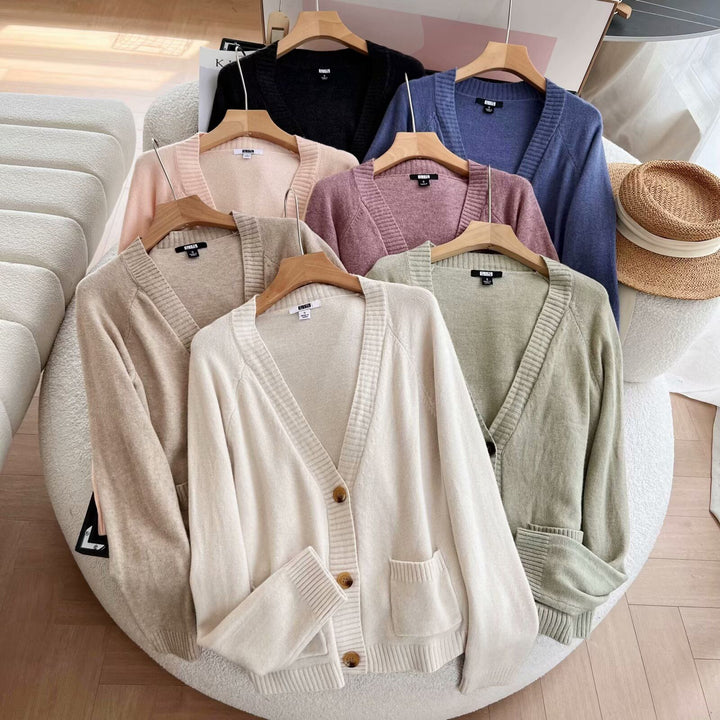 Kvinders elegante cardigan med praktiske lommer Stilla