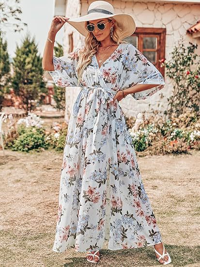 Dame Maxikjole med blomsterdesign og elegant taljebælte Stilla