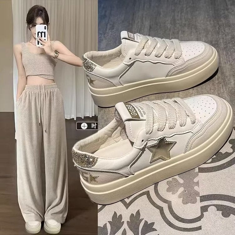 Dame mode sneakers med robust plateau og stilfuld stjernedesign Stilla