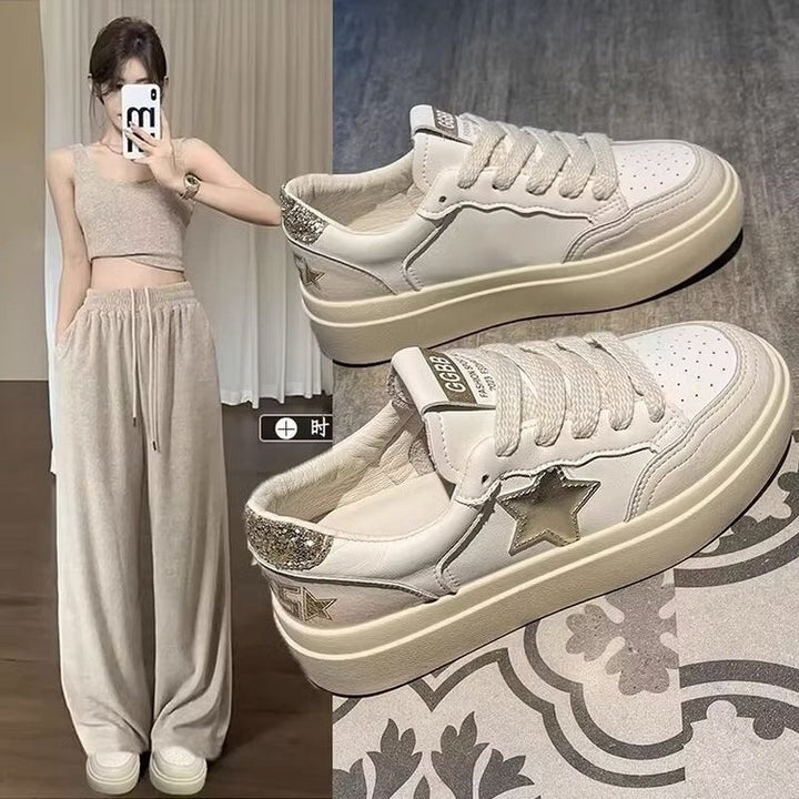 Dame mode sneakers med robust plateau og stilfuld stjernedesign Stilla