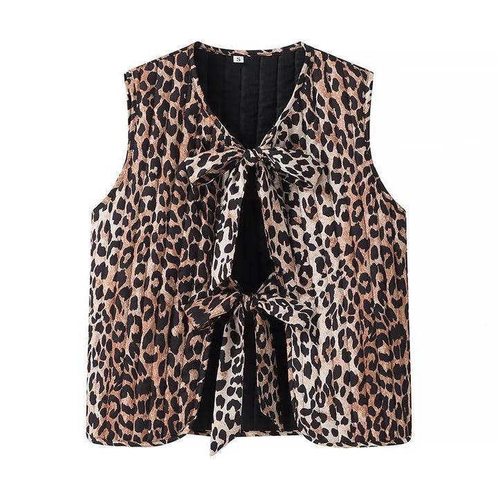 Dame ærmeløs bluse med sløjfe-design og moderigtigt leopardmønster Stilla