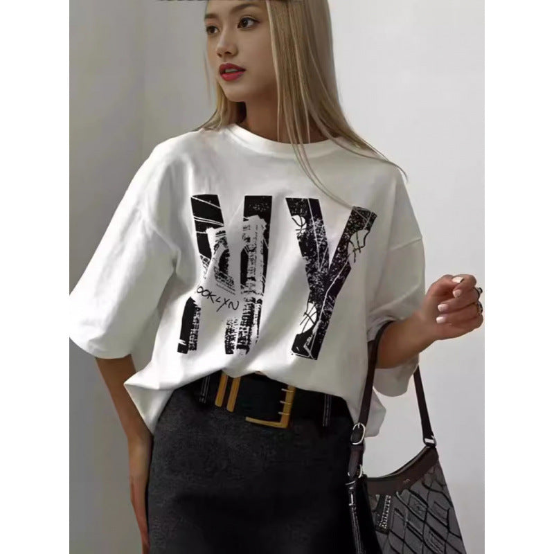 Damer casual T-shirt med trendy Brooklyn-print og oversized snit Stilla