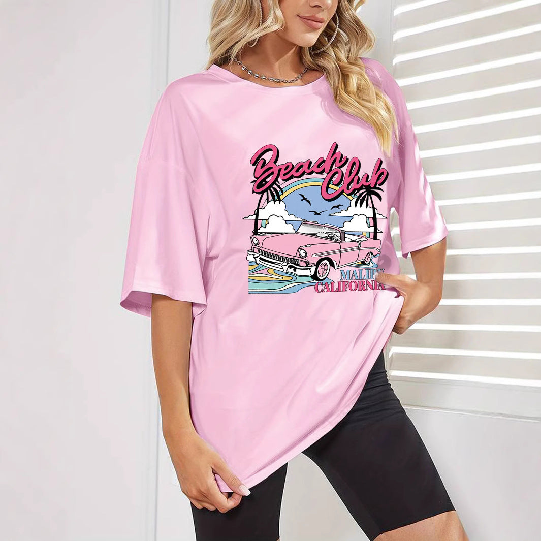 Dame Oversized T-Shirt med kreativt Beach Club design Stilla