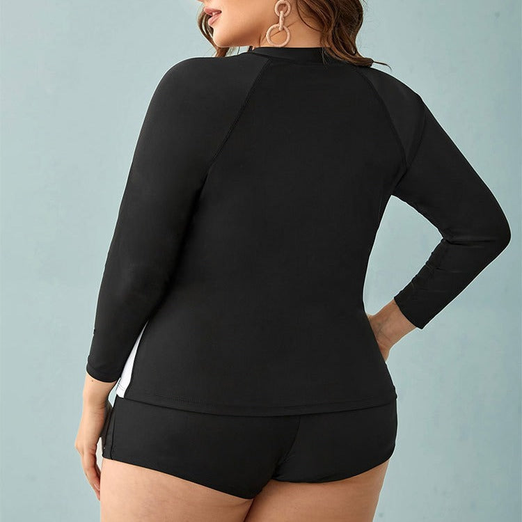 Dame Sporty badedragt med langærmet jakke og shorts Skovae