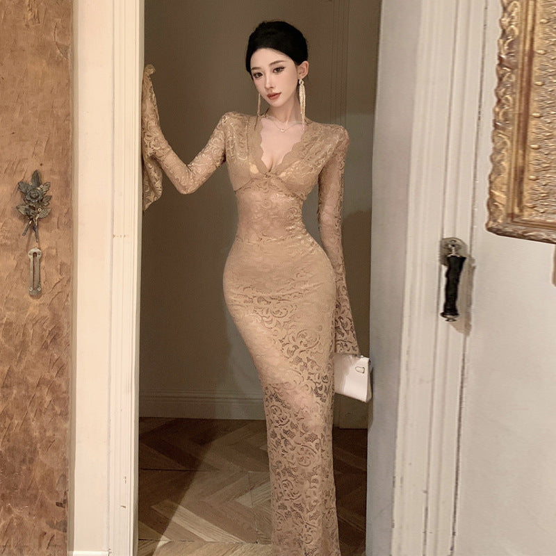 Stilla | Slim Fit Sexet Hullet Blonde Maxi Kjole