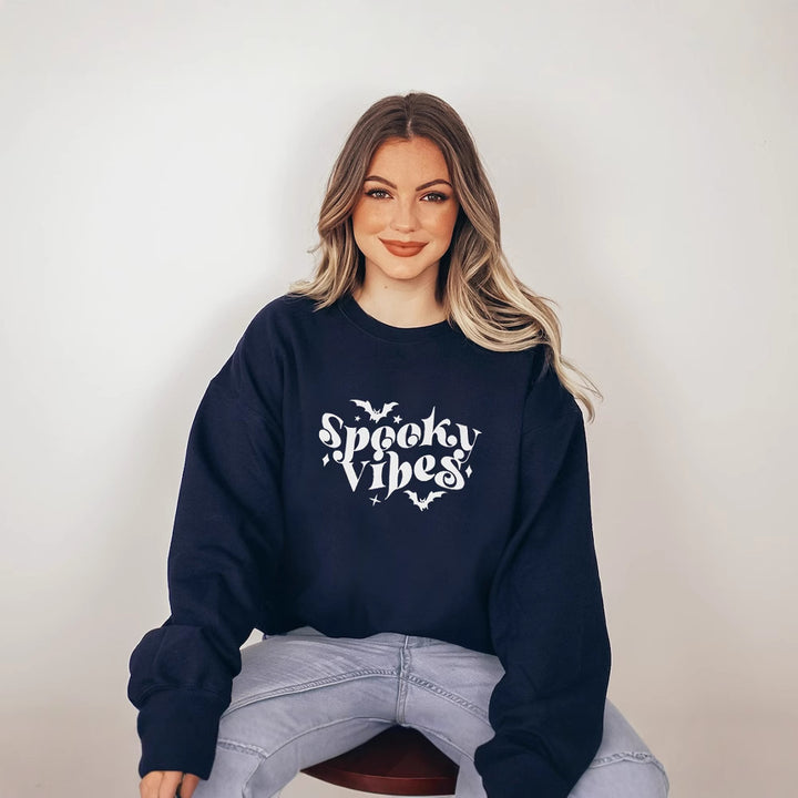 Kvinders sweatshirt med legende Halloween-design og komfortabel pasform Stilla