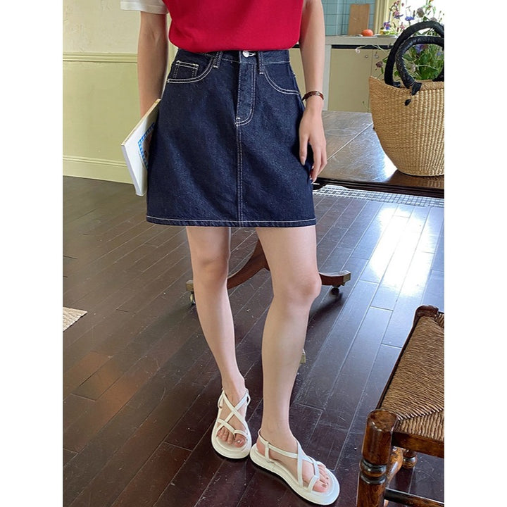 Kvindernes denim mini nederdele i klassisk design Stilla