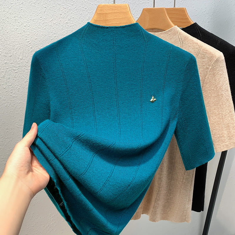 Dame Kortærmet Pullover med struktureret Ribdesign og elegant Ståkrave Stilla