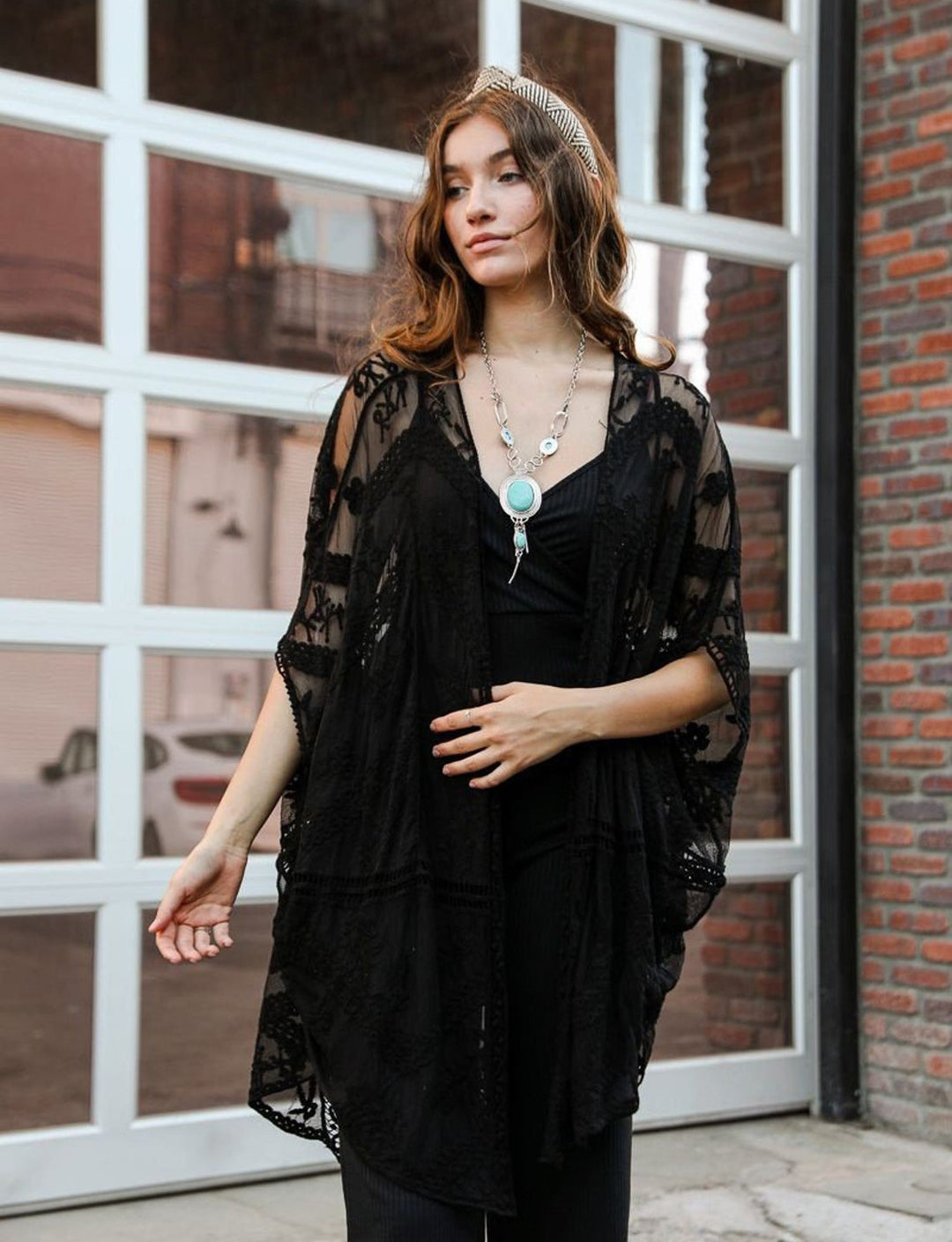 Dame transparent Kimono med florale broderier Stilla