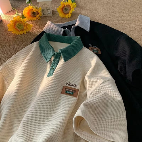 Herre polo shirt lavet af åndbart netstof med moderne krave og praktisk snit Stilla