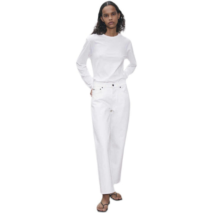 Kvindernes slim fit jeans i moderne design Stilla
