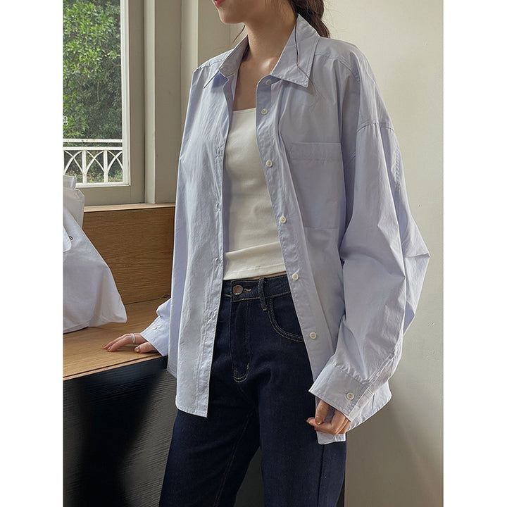 Dame afslappet skjorte med oversized pasform og fint materiale Stilla
