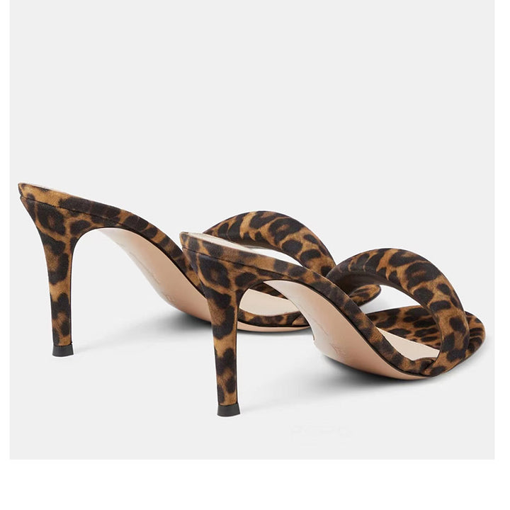 Femme Open-Toe Højhælede Slide Sandaler med Dyreprintdetaljer Stilla