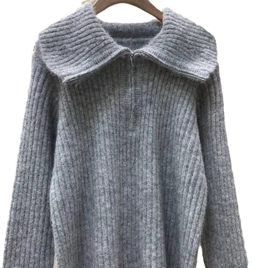 Kvinders strikket sweater med bred V-halsudskæring og afslappet pasform Stilla