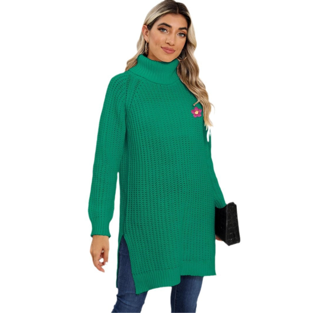 Dame strikpullover med høj rullekrave og blomsterdetalje Stilla