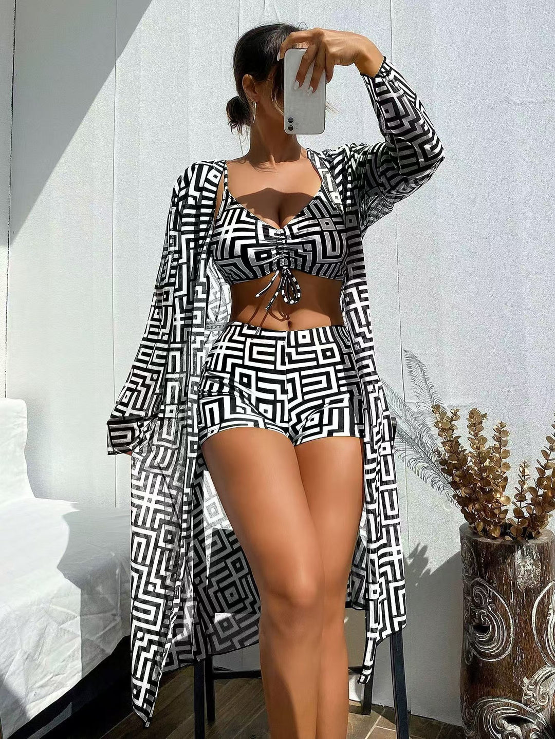 Dame Bikini-sæt med moderigtigt overlay og Boujee-design Stilla
