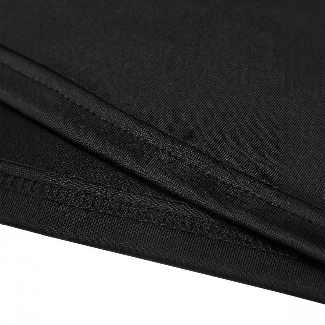 Dame T-shirt med kreativt grafisk design og afslappet snit Skovae