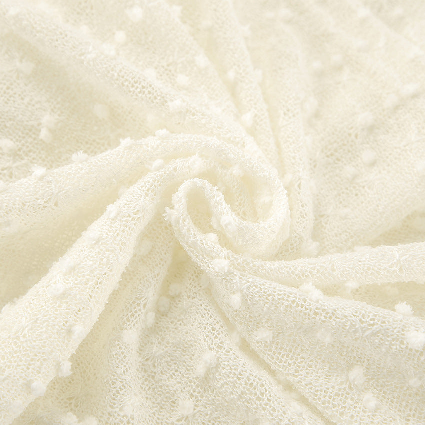 Dame skulderfri top med flæsedetaljer og gennemsigtige ærmer Stilla