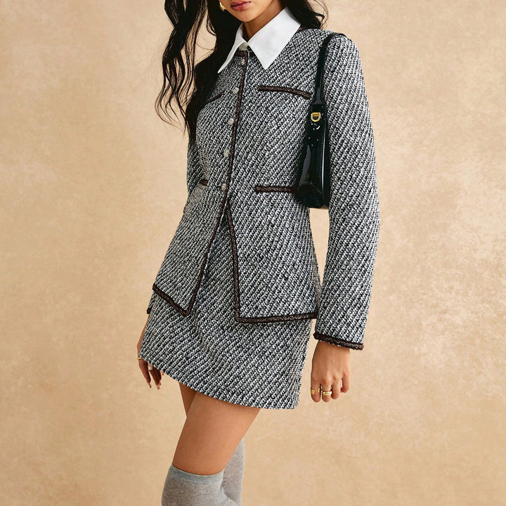 Kvinders fashionable tweed jakke med nederdel Stilla