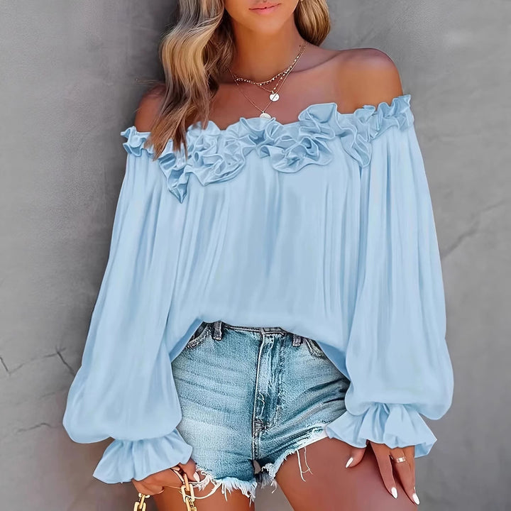 Dame Off-Shoulder Bluse med flæsedetaljer og vide ærmer Stilla