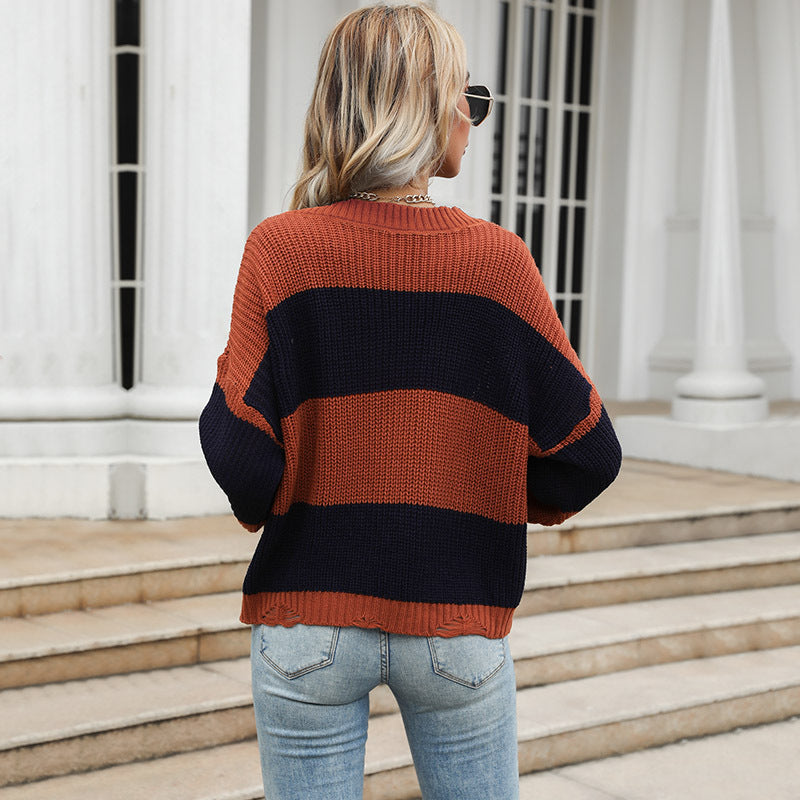 Kvinders oversized strikket sweater med V-hals og blokstriber Stilla
