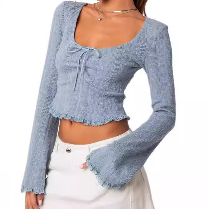 Dame Cropped Top med snørelook og blondeudsmykninger Skovae