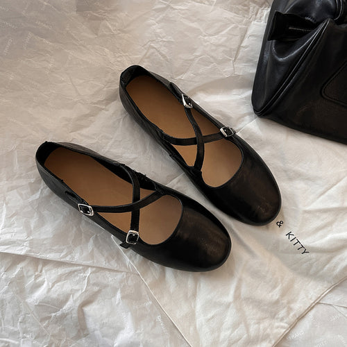 Femme Cross-Strap Elegante Ballerinas Stilla