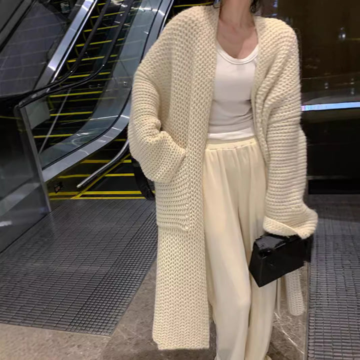 Kvindernes chunky strik cardigan med åbne lommer og afslappet pasform Stilla