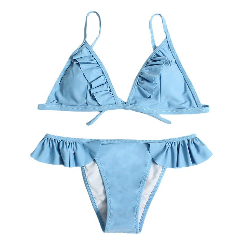 Dame bikini sæt med feminine flæsedetaljer og justerbare stropper Stilla