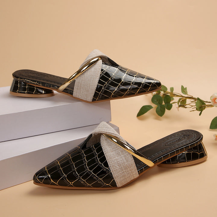 Dame elegante og trendy slippers med dekorativ lukning Stilla