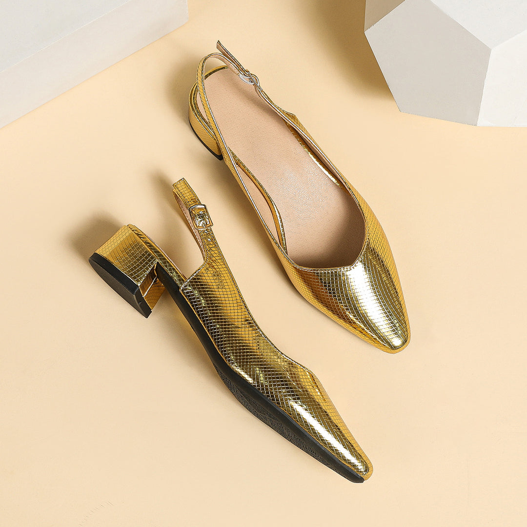 Damer elegante Slingback pumps med modeskinnende overflade Stilla